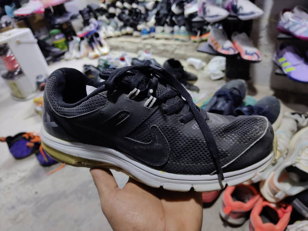 عرض خاص احدية بالة اصلي
7 الف فقط 

العنوان رأس جادة قرب مطعم هولير تجهيزات كاس العالم 

***********
