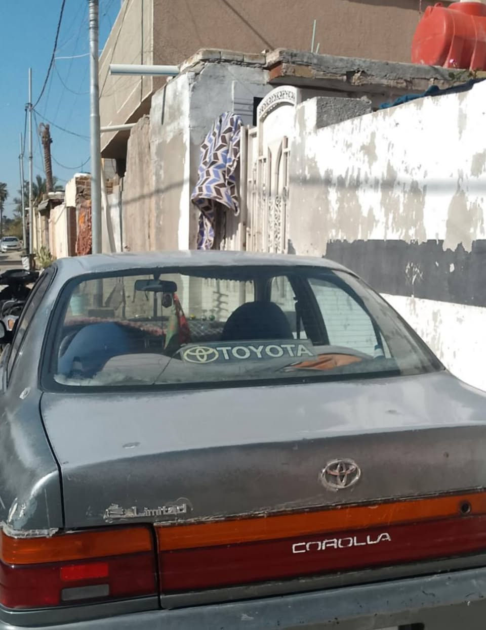 كورلة للبيع موديل ١٩٩٢    مشروع وطني  المكان واسط ***********
