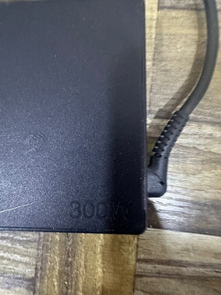 السلام عليكم
لابتوب للبيع
Lenovo legion 5 pro
Ryzen 7 5800H
RTX 3070 8GB 140watts
RAM 16GB 3200HZ قابل للتطوير
Screen: 2K ips 165Hz 16”
Storage: 500GB قابل للتطوير
شاحنته 300 واط
السعر: مليون و200 وبي مجال للشراي
للتواصل: ***********
