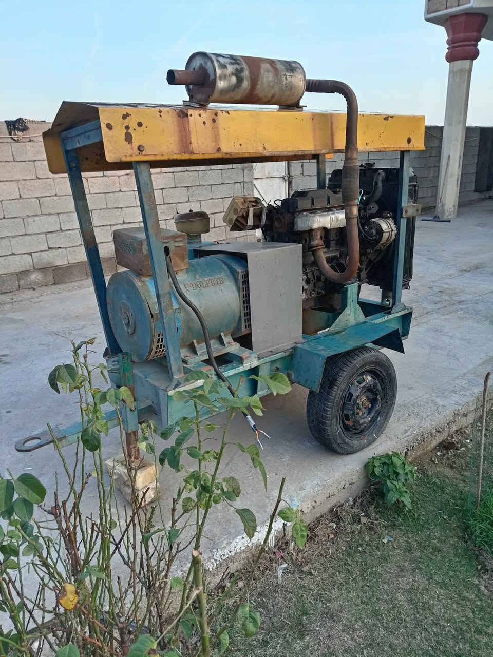 مولد 2701         #للبيع
30 كيفي 

رقم    ***********
