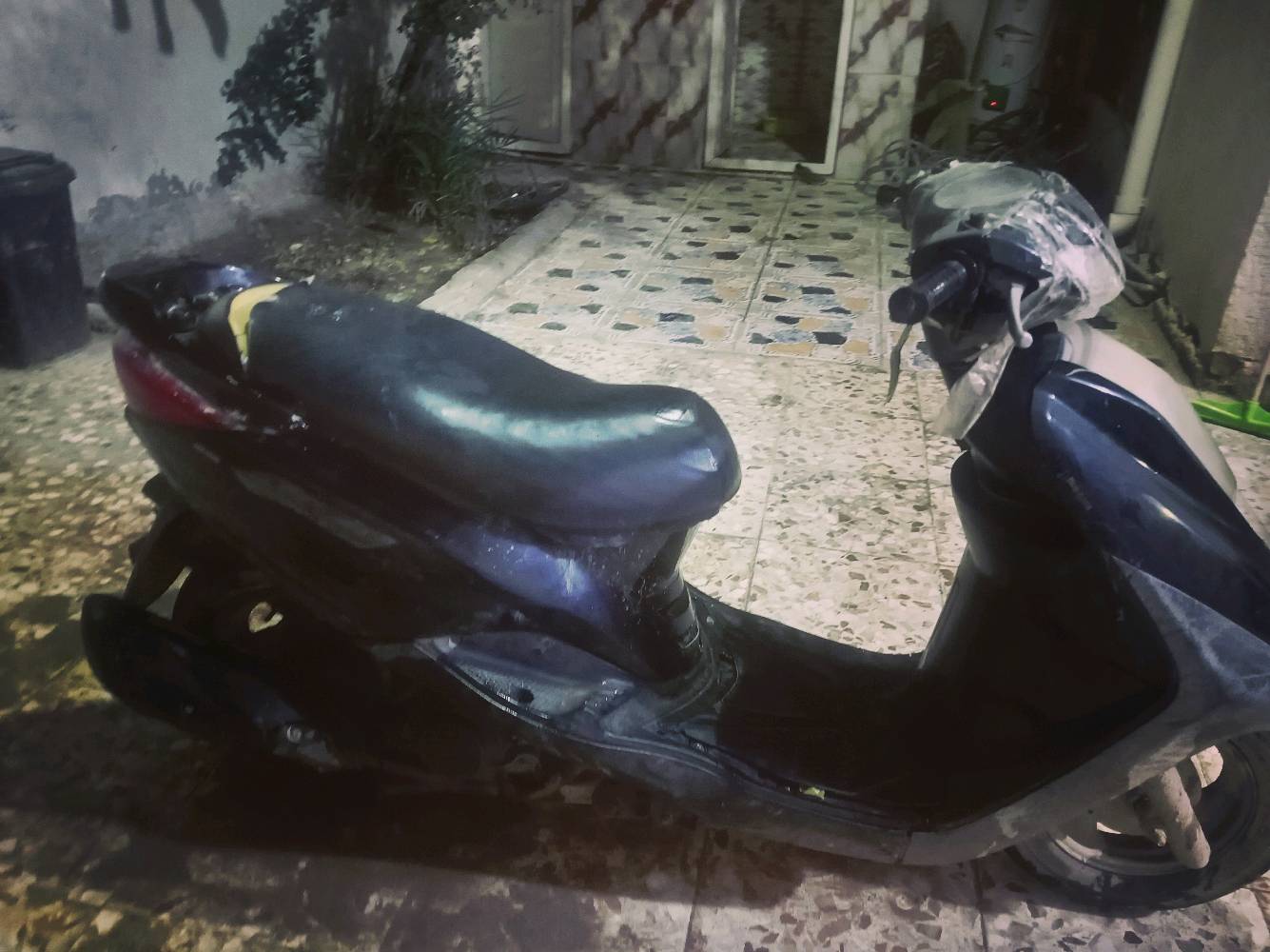 دراجه ياماها بريز مال رمبه دراجه مستخدمه قليل كلش وكلشي شغال تشتغل هندر وسلف 