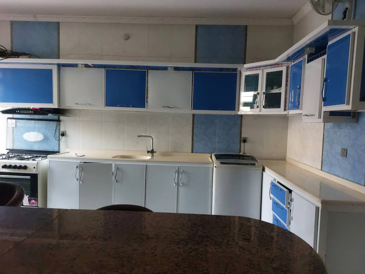 كاونتر للبيع استعمال قليل السعر ٧٠٠ الف


**إذا كنت صاحب هذا الإعلان وتريد حذفه لأي سبب، رجاءا أرسل رسالة إلى الدعم الفني**