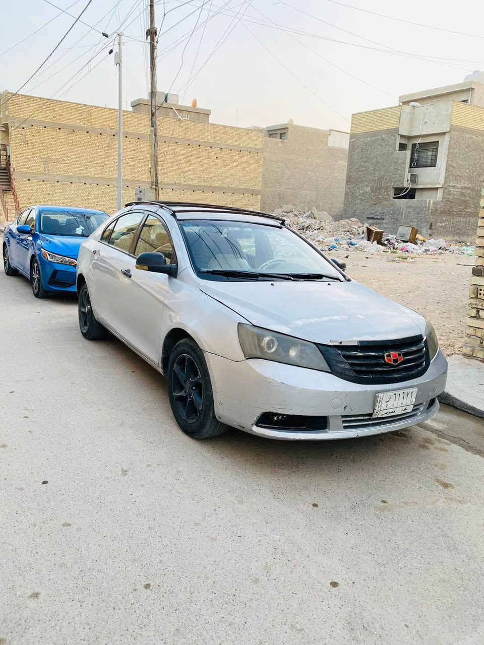 السلام عليكم سياره جيلي امكراند مديل ٢٠١١ كير ومكينه كامري ابو الكف ٢٠٠٠
اتصل *********** 
السياره بسمي تحويل ثاني يوم
