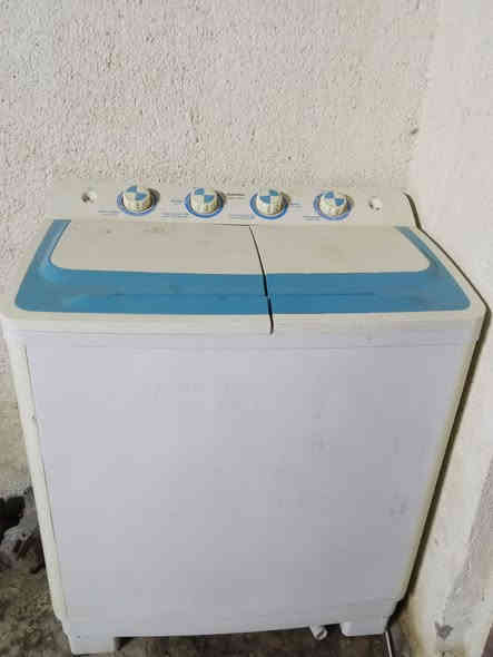 غسالات غسل وتنشيف ثنينهن 
وبيبان اثنين تزمام تضافه كدام 
عينك رقم الهاتف ***********
