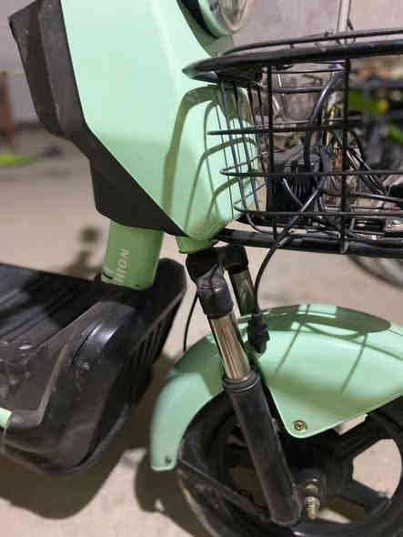 للبيع دراجه شحن موديل 2024  الواير مال السكليتر  مشلوع    كلها شغاله لايتات شاشه الكترونيه  بصمه تشتغل  السعر 175الف اخو البلاش   مكو هيج سعر  فقط واير السكليتر مشلوع العنوان حله حي الامام الاستفسار خاص اوً الاتصال على الرقم ***********
