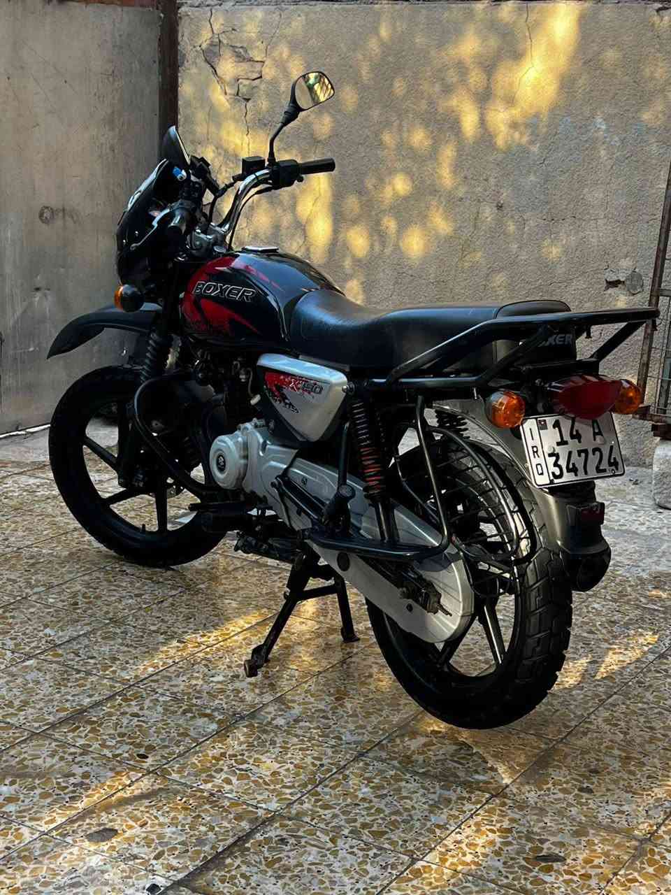 بوكسر موديل 23 رقم وسنويه رايدهه ب مليونين ونص 2500 مراسله ***********
