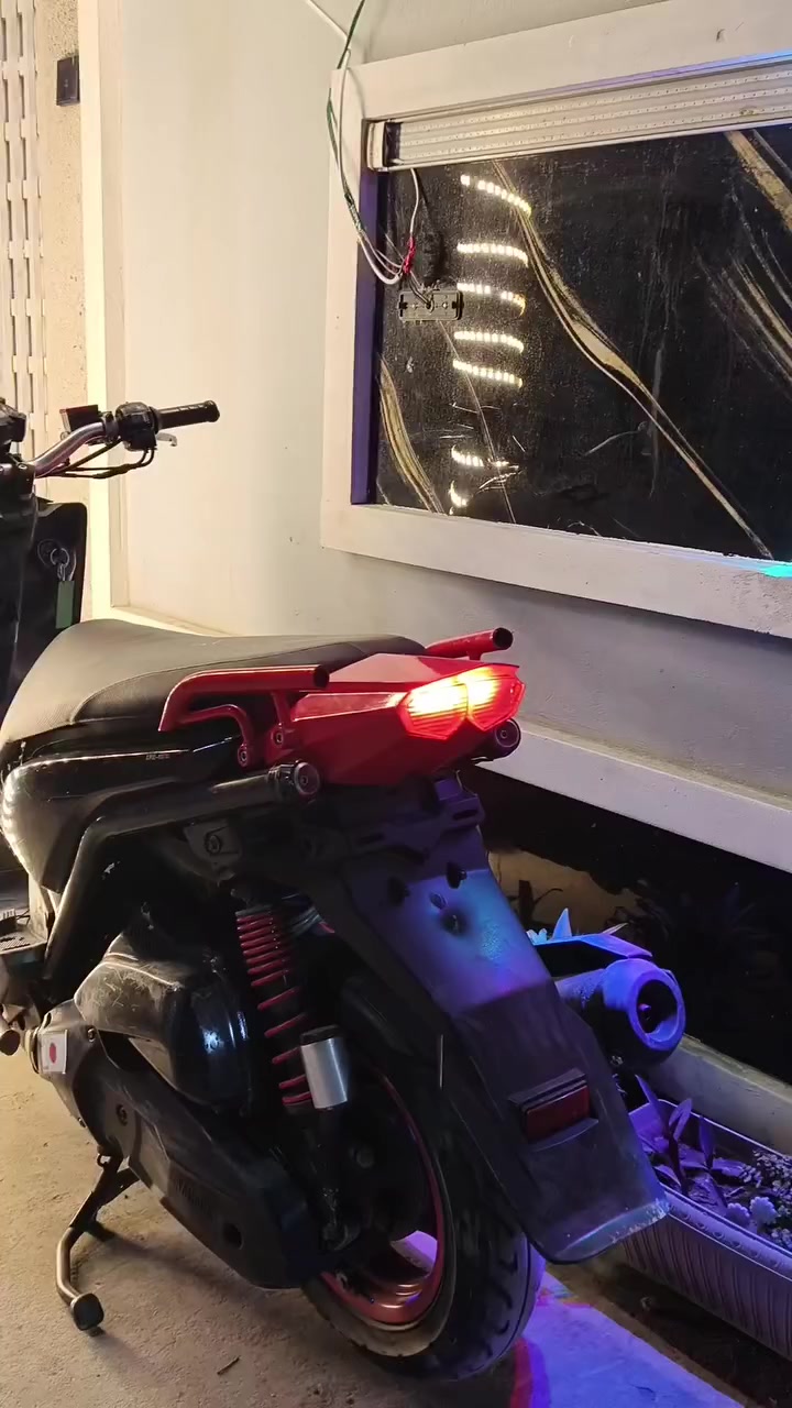 السلام عليكم سكنس جبلي للبيع الرداجه جديده تخبل مكينه بلادي كلشي بيها بلادي شلعه معدل مكاني الرحمانيه قرب دائره الكهرباء الرقم ***********
