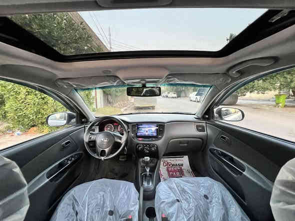 كيا ريو 2012 خليجي مواصفات برايد فول سلايد حساسات اشاير مري حاكية تحكم جهتين محرك 1400 مكفولة من الصبغ ومن الجراد رقم بغداد الجديد يأسمي سيارة جديدة وماشية 160كم جاهزة مكينة كير صدر تدفئة تبريد مابيهة كل نقص السعر 96 وييهة مجال مكاني بغداد حي الخضراء او العامرية 
***********
