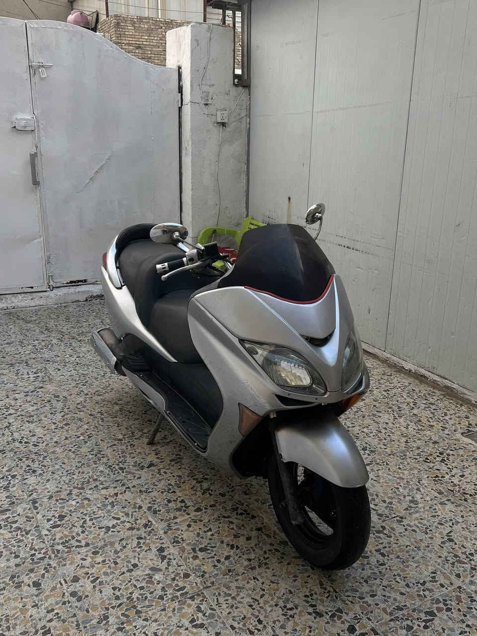 فورزه صفر ثمانيه بصمه
كامله دراجه مكينه ناعمه 
نكره بكل وقت شلعه ومعدل 
مكاني بغداد *********** 
السعر ٨٥٠ الف
