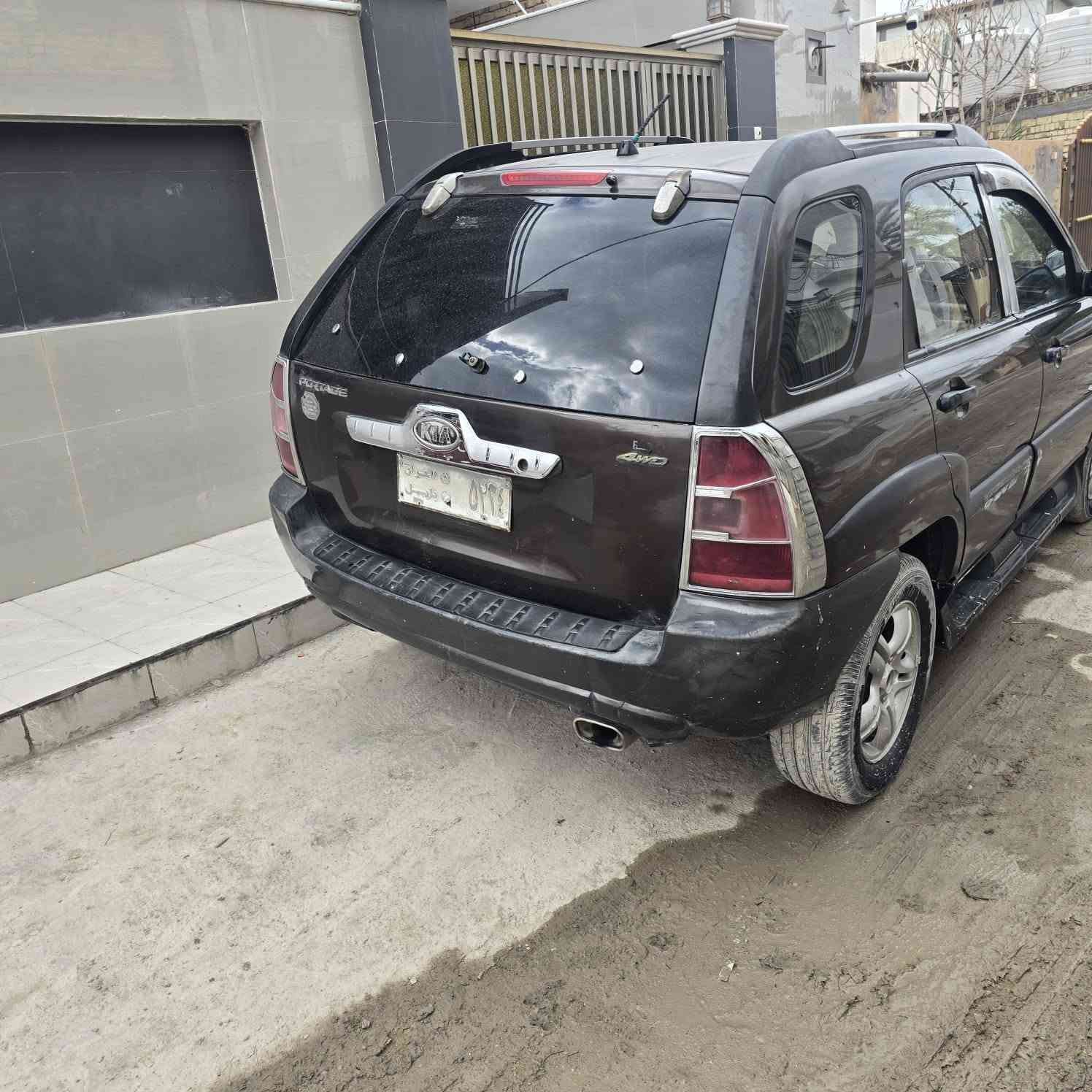 السلام عليكم
سبورتج للبيع موديل ٢٠٠٧ كير محرك تبريد كفاله حادث جاملغ وبنيد السعر ٩٠ $ وبيها مجال مكان السيارة بابل القاسم (ع)
مكلف بالنشر
الاتصال *********** صاحب السيارة
