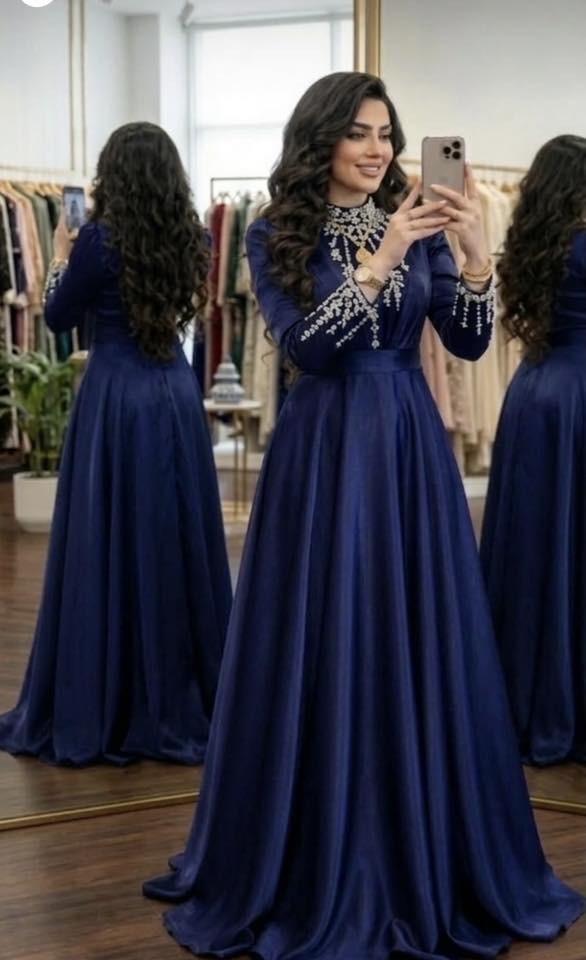مرحبا بنات هاي مجموعة فساتين عارضتهن للبيع لأن ماعندي مكان وكلهن ملبوسات مره وحده او جديدات بعدهن❤️ 
كل قطعه تفاصيلها جواها مكتوبه وسعرهن ثابـت لأن منزله منهن كلش هواي حتى الجديد
التحب تجي مكاني بغداد والتحب توصيل موجود لكل العراق 
والمتريد تشتري ترفع البوست يا حلوات❤️


**إذا كنت صاحب هذا الإعلان وتريد حذفه لأي سبب، رجاءا أرسل رسالة إلى الدعم الفني**