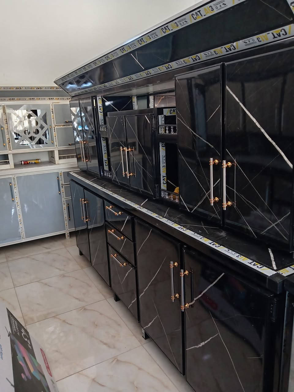 كاونترات جديد للبيع الاستفسار *********** المكان الرمانه البعبيد
