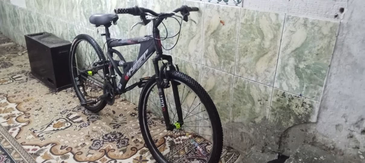 سلام عليكم بايسكل باله
بريك امامي وبريك خلفي شغالات 
مكينه نظيفه بايسكل كلش نظيف 
سعر 70 بيي مجال شراي خاص 
مكاني مدينه صدر


**إذا كنت صاحب هذا الإعلان وتريد حذفه لأي سبب، رجاءا أرسل رسالة إلى الدعم الفني**