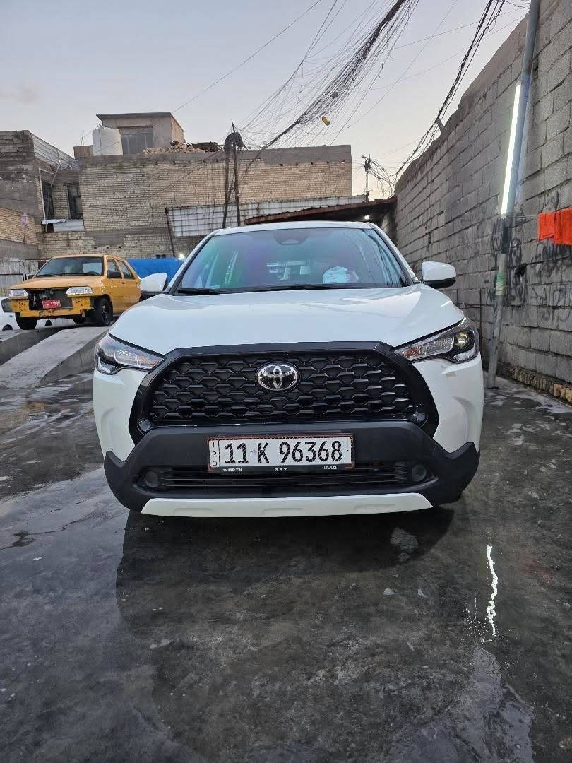 أسلام عليكم مكفل بأل نشر.                                                كورلا كروس موديل 2025  ماشية 10.000. مكان السيارة بغداد. بيع فقط بدون مراوس.

*********** واتس اب
