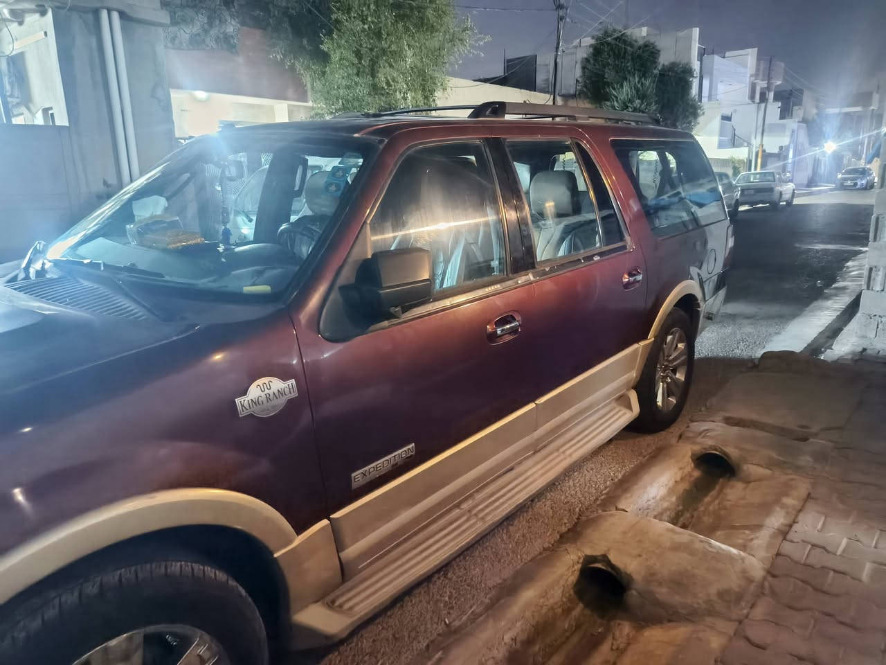 سيارة فورت اكسبتيشن 2008 سعر130 بيها مجال  سيارة رقم كركوك مشروع وطني بسمي سنوية جديدة هزه جديدة تايرات تخم محرك 8سندر سيارة ما مطلوبة ولا ربع 
 أمريكيه 
باسمنا تحويل مباشر
حادث جاملغ وبنيد بدون دواخل 
شاصي الغود كفاله شرط السونار 
بيبان كهرباء 
تحكم ستيرن 
صدر امامي خلفي شركة
بيبان الخلفيه كهرباء


**إذا كنت صاحب هذا الإعلان وتريد حذفه لأي سبب، رجاءا أرسل رسالة إلى الدعم الفني**