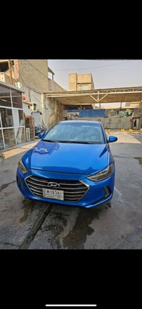 للبيع النترا موديل ٢٠١٨ وارد حادثثهه مثل ما موضح بالصورة وصار بيهه شخط...