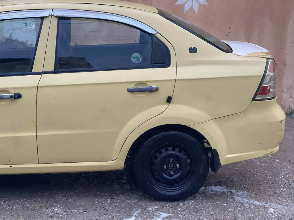 افيو موديل 2009 رقم احمر
عليها هيئة على المشتري كابون بيها محرك جديد صارله 10 من شديته باقي التفاصيل اتصل على الرقم ***********
