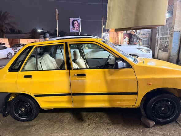 السلام عليكم سايبة موديل 2014
مكينه بدااية تبخير صوته ناعم 

كير خير من الله

سيارة بيه ضربة موضحة بصورة

السعر ((33))وبيه مجال 

***********
