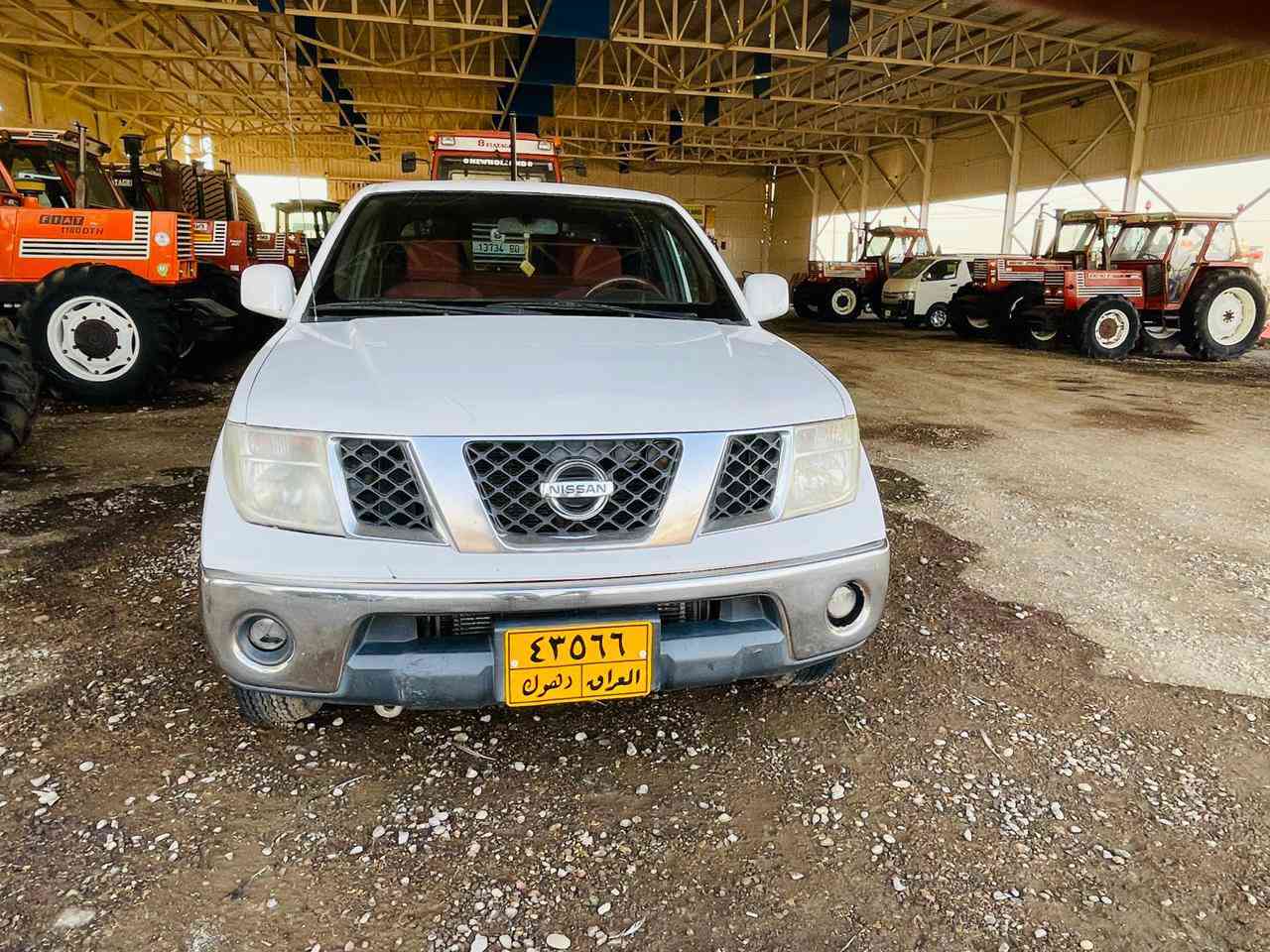 نيفاره 2011رقم دهوك كير وتماتيك محرك وسدر كله بشرط سياره جديده وجاهزه من كلشي ***********مكان سياره واسط الزبيديه
