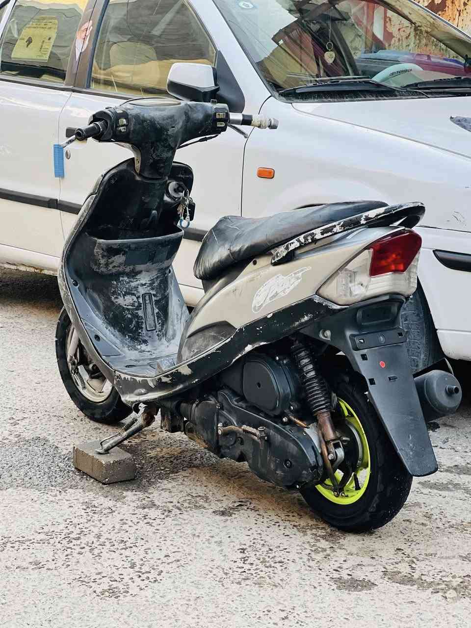 سلام عليكم ماكس قجمه لبيع درجه نظيفه حلوه شعله معدل سرعه حلوه درجه بيهه لايتات درجه مفتوحه بس ولفات فقط باقي كله بلادي صالنصه كاتم بيه سلف نكره درجه كلهه بلادي ما مبدل اي شي ما بيهه تبخير درجه نظيفه سعر 500بيه مجال قليل مكاني بصره جمهوريه رقمي ***********متوجد فقط وساب 💞
