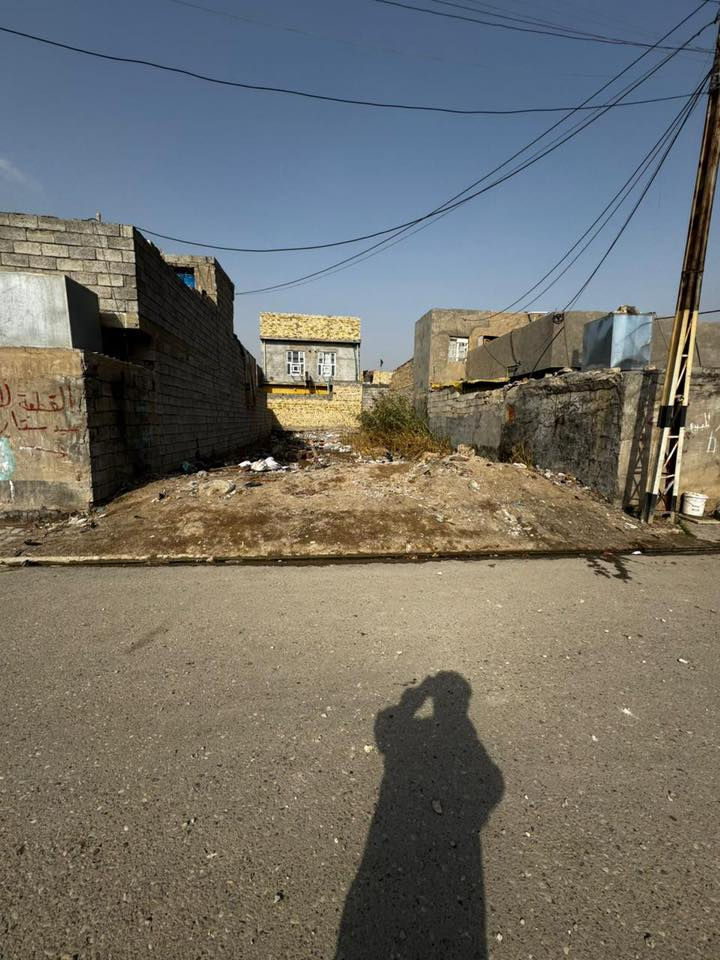 آللهم صل على محمد وآل محمد
قطعة للبيع المساحه 200العرض8الطول25طابور زراعي كافة الخدمات (تبليط+مجاري+كهرباء+الخ)المكان المعامل الحسينيةشارع الجوبة للاستفسار الاتصال على الرقم ***********
