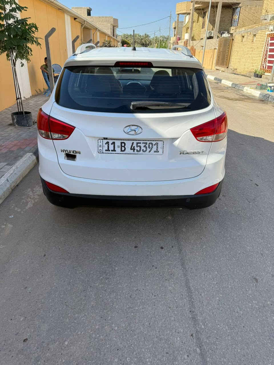 السلام عليكم توسان خليجيه للبيع موديل ٢٠١٢ رقم بغداد دولي باسمي مكاني كربلاء  ***********
