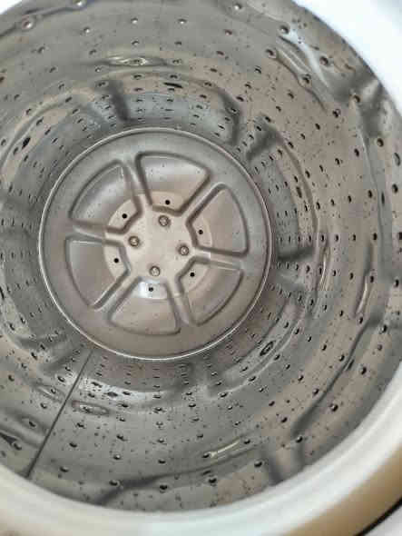 للبيع هيتاشي ياباني حجم كبير جاهزه غسل وتنشيف مابيه نقص 
سعر 115 مكاني كربلاء حي العامل *********** واتساب وماسنجر موجود ***********
