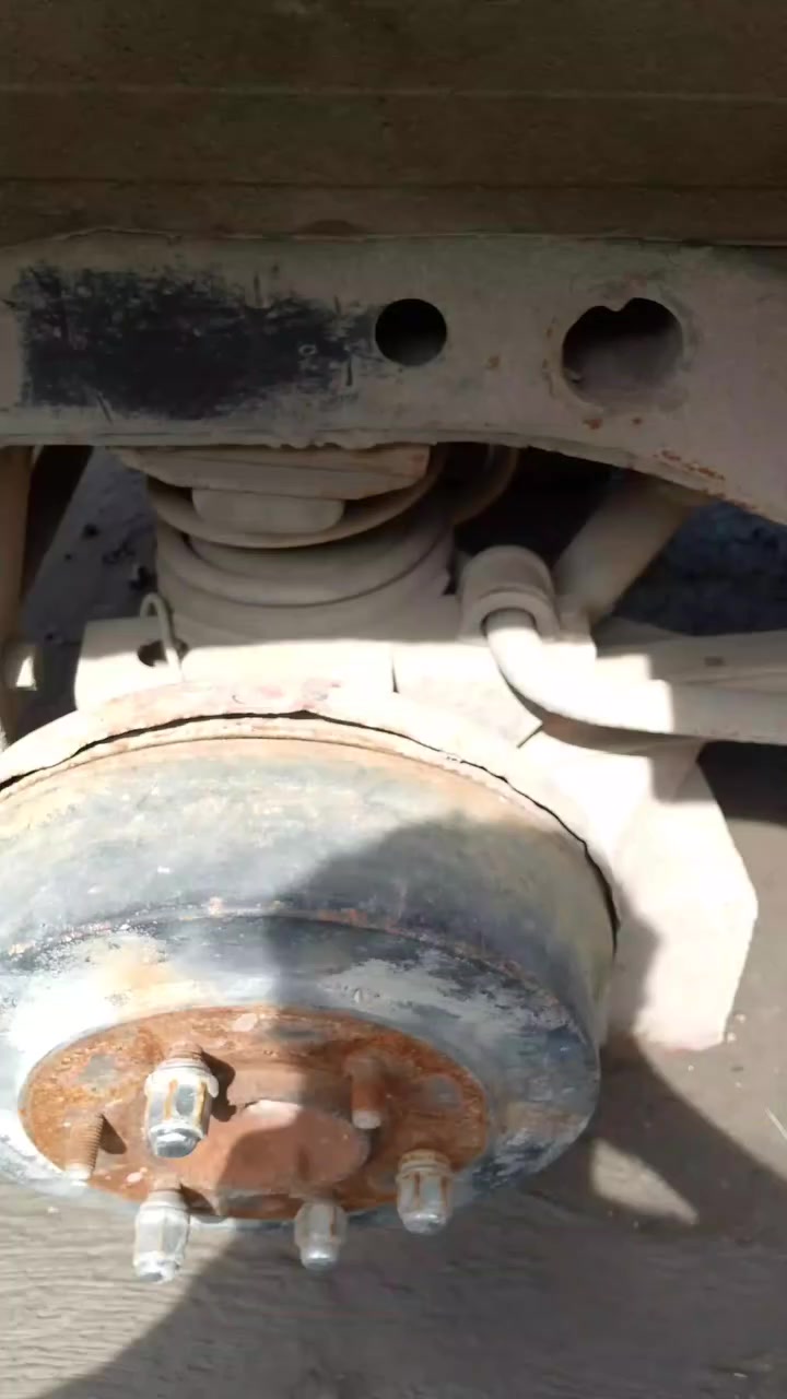 سلام عليكم اكسن كالوبر موديل 95 للبيع الشراي يخابر ويدلل رقم بي واتساب***********
