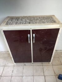 خزانة • جزامة • للبيع