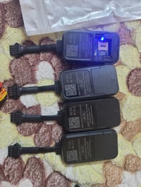 GPS • سيم كارت • ٤ قطع