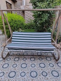 مرجوحة • للبيع • حديقة
