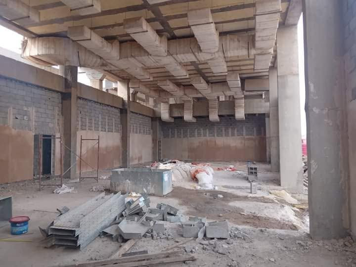تحية طيبة  اعمال البياض جارية  في ملعب الشعلة بكادر متكون من ٨ خلف مع التقدير  ابو سلام المبيضجي***********
