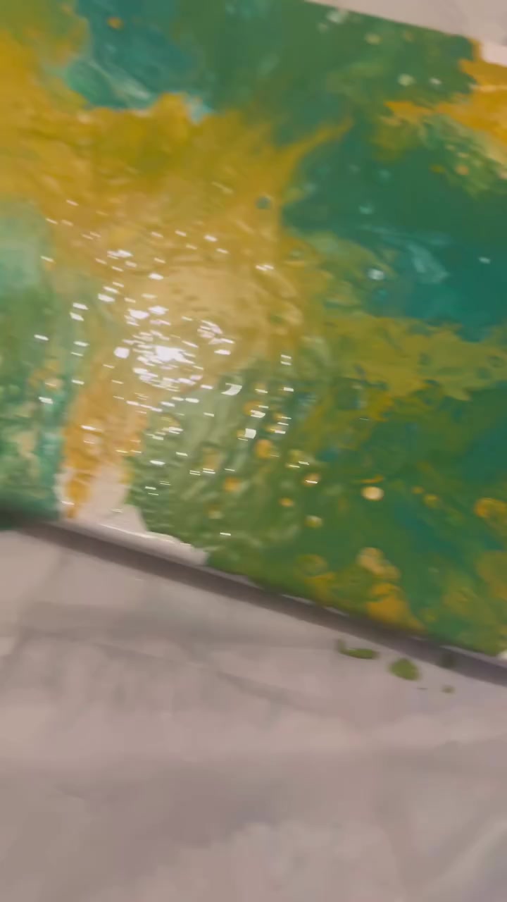 أحبتي الصغار… الرسم مو بس خطوط، الرسم عالم نعيش بيه
 

#art
#رسم #لوحات #rawan_alsafi #روان_الصافي


**إذا كنت صاحب هذا الإعلان وتريد حذفه لأي سبب، رجاءا أرسل رسالة إلى الدعم الفني**