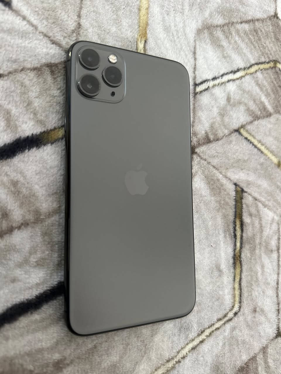 سلام عليكم ١١ برو ماكس للبيع  ممفتوح والبطارية بلادي ٨٥ الذاكرة ٢٥٦ الجهاز شخط ما بي فول نضافه السعر ٣٤٠ قفل


**إذا كنت صاحب هذا الإعلان وتريد حذفه لأي سبب، رجاءا أرسل رسالة إلى الدعم الفني**