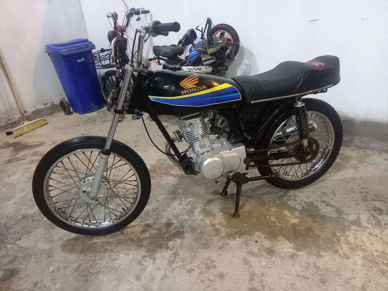 نامه ايراني دراجه جاهزه اوجديده بكاني ابو الخصيب كوت اثويني علمن ادوات رايدهه 500 اوبيهه مجال ***********
