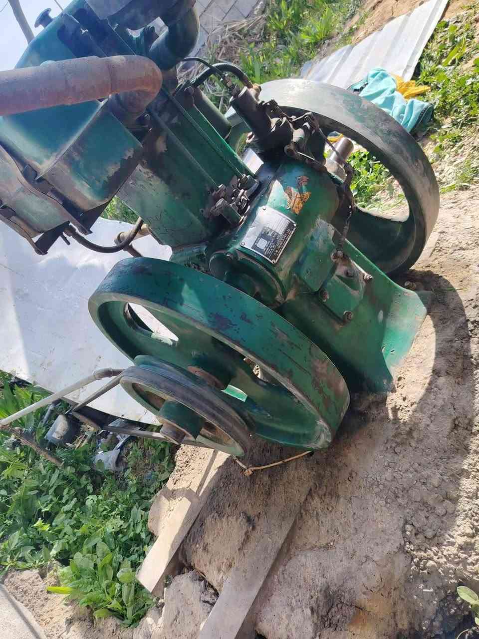 السلام عليكم ورحمة الله وبركاته للبيع مولد لستر نضيف ماشاء الله مابي أي عيب مكفول ما مفتوح بي لو برغي المولد كدامك شوفة بل صور وهذا رقمي ‏‪***********‬‏ مكاني محافظة صلاح الدين الضلوعيه الحردانية
