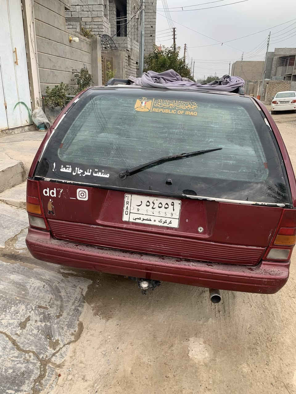 مكلف بل نشر ماسده 626 ستيشن 
نظيفه سياره ما بيه شي نقص كامله من صدر محرك كير دواخل كله كاعده سنويه مو صاقطه لبيع 

***********
رقم صاحب سياره
