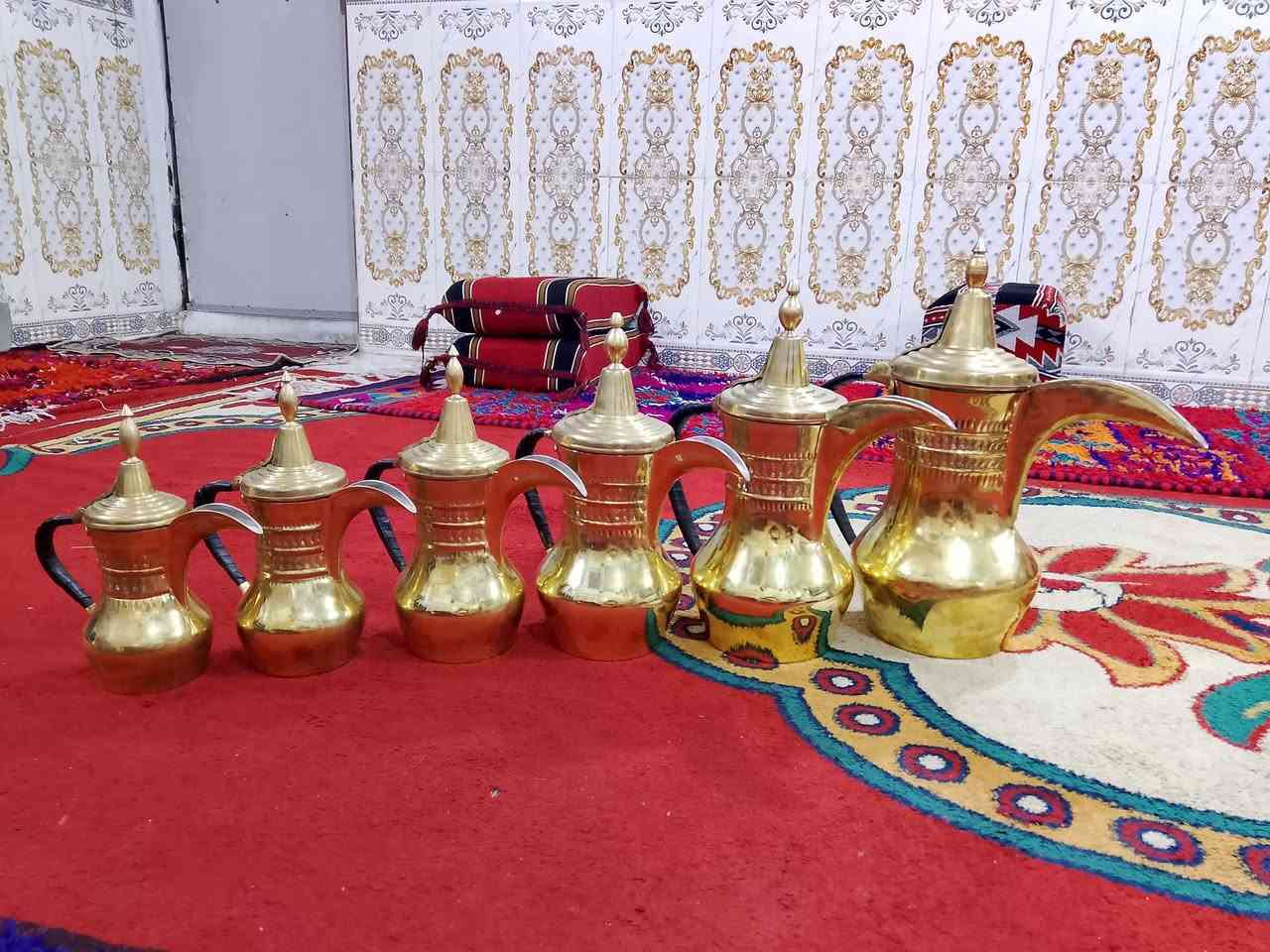 سيت للبيع نحاس صنع سوري قياس 45/41/37/33/31/28 للستفسار اتصال *********** يوجد توصيل
