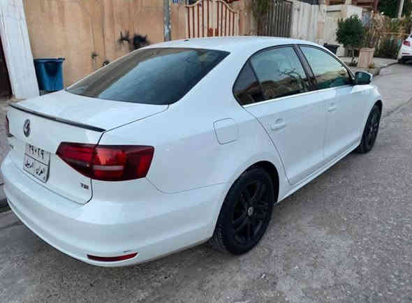 ڤۆڵگسواگن جیتا 2017 سپی بەفری 
مەکینە 14 تۆربۆ بستۆن 4 
110 هەزار مایل ڕۆیشتووە 
دوو پارچەی بۆیاخە 
بۆنیدی و چاملغی سایق 
ئێرباگی شان و سوکان سیستەمە 
سەنەوی و ژینگەی نوێیە 2028

سعر : لە کۆمێنت داوای بکە ڕاستەوخۆ بۆت دێت 📥 

گێڕ و مەکیەنەی بەشەرت 
هیچ کێشەیەکی تێدانیە و 

ژمارەی خاوەنەکەی 
***********
وەتسئاپ
