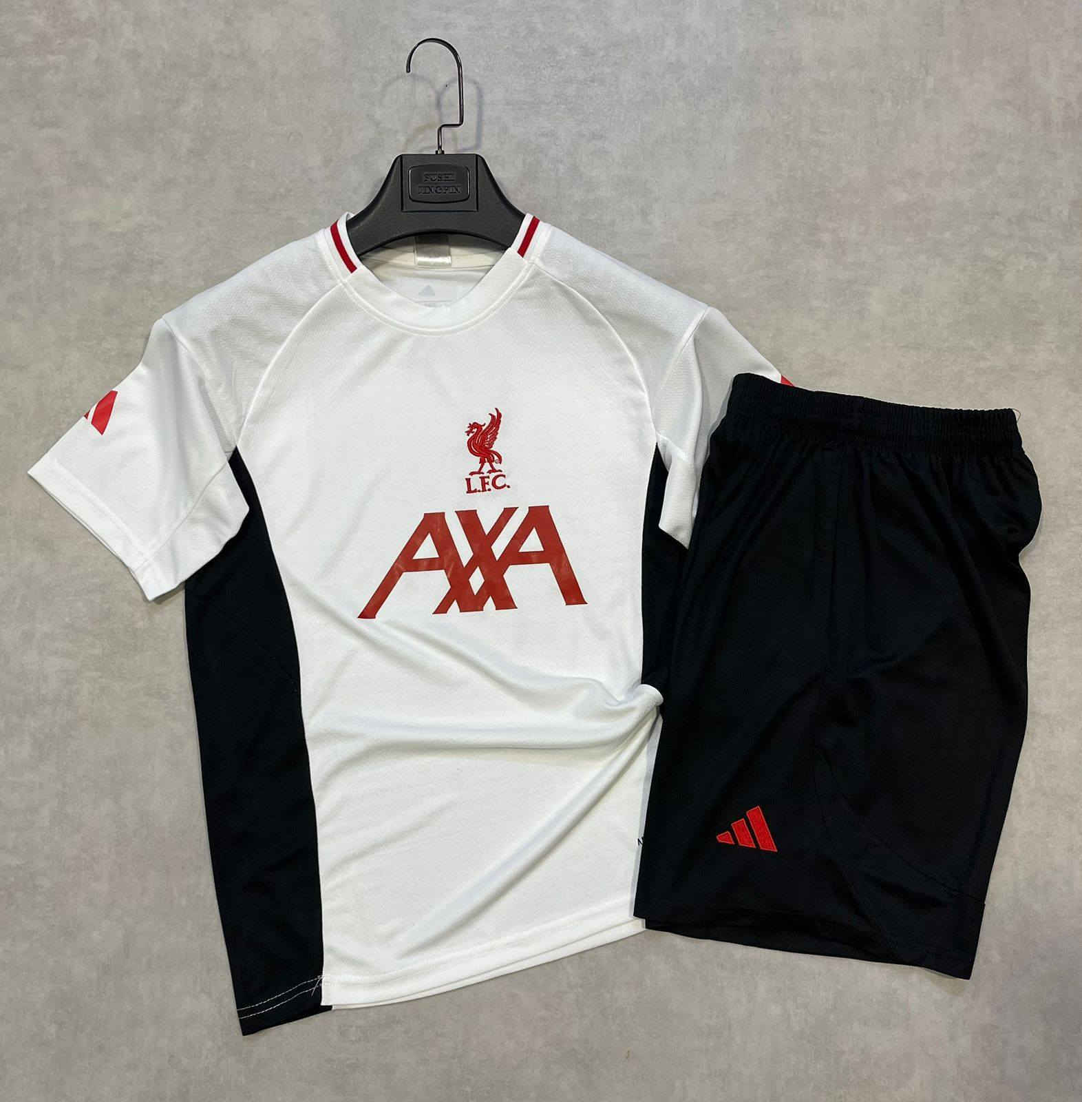 تراك برموده وتربروف اصلي.                                   

التوصيل متوفر 

العنوان بغداد/المعامل/الحسينيه/مجمع دار الحكمه

👈  انستكرام  @gannasport5
              📞    ***********
