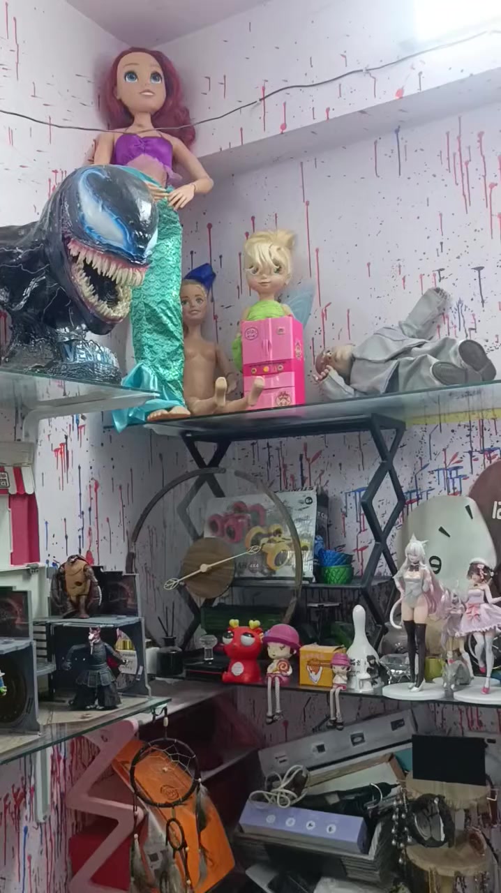 سلام عليكم شباب...... قريباً افتتاح المعرض والبيع مباشر هلة بيكم...العنوان بغداد الحرية الاولى دور الشؤون مقابل مولدة احمد ***********......ويوجد توصيل كل العراق
