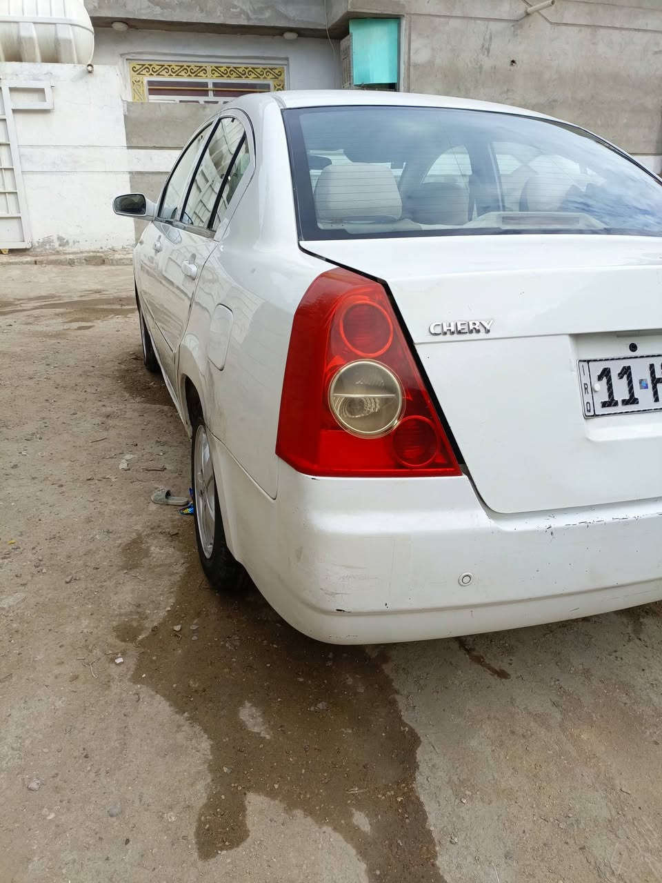 الاستفسار على الرقم ***********
سلام عليكم للبيع A5 موديل 8 رقم بغداد دولي هزه وسنويه جديده بسمنه 
مكينه اهين لاتبخير ولاتنقيص كير جديد ماشيه 172
سياره بلاديه تكمها شواصيها الغودها حوضها كل نضيف وبدون ضرر بيه تكحيلات بالكشر بسيط اثر خياس 
غرفتها نضيفه دوشمه وكاعيات جدد 
تدفئه تبريد ثلج
 كهربائيات كلها شغاله وبلاديه سنتر لك جام اتو يصعد وينزل 
لايت عالي ناصي بلوجكترات 
السعر 43 ورقه
مكانها بغداد
