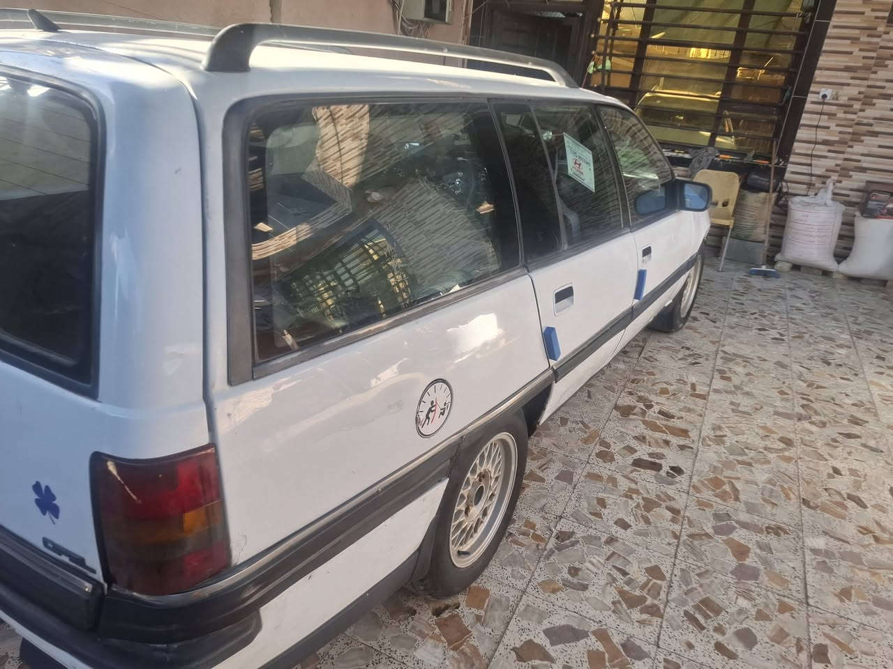 سلام عليكم من رخصت مدير الكروب اوبل اوميكا ستيشن رقم انبار انكليزي موديل ٩٣ تبريد اصل مكينه الفين كير اوتماتيك سياره جديده ويكب السعر ٣٣ العنوان بابل الإسكندرية رقم الهاتف *********** ***********
