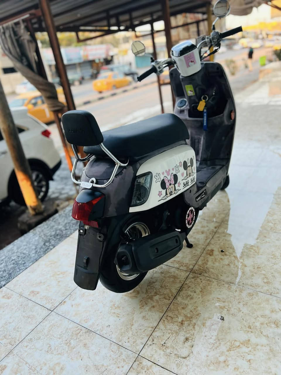 سلام عليكم دراجه بوليس مسطره لبيع او مراوس بفله دراجه كفاله عامه اي نقص مابيه ولي يريده موجوده خاص او عل رقم *********** خادمك
