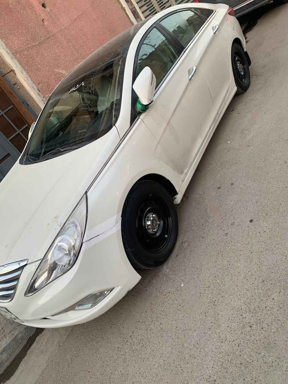 سوناتا للبيع خليجي موديل 2010 رقم اربيل فول مواصفات واحد ع واحد بني راما محرك 2400 شرط كفاله تبريد ثلج سياره ماناقصها اي شي صبغ حزام
السعر 97 وبيها مجال 
الاستفسار ***********
***********
