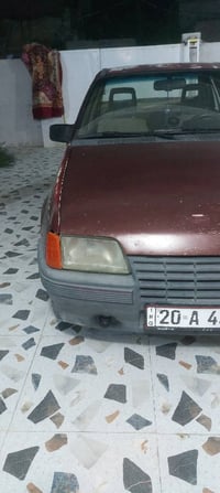 اوبل كاتيت بسمي سنويه ال 31 بيع ومراوس سعر 25 سياره ما بيها نقص اي شي ...