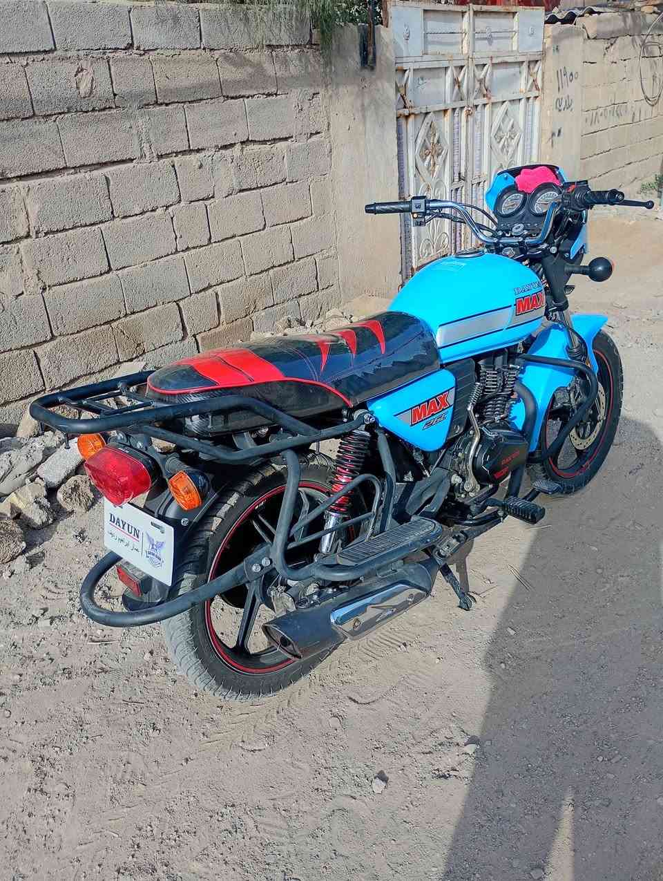 السلام عليكم دايون نفخ مديل 23 طالعه ب25 دراجه أنضف من الصوره السعر مليونين 500 الرقم للاتصال *********** مرقمه دراجه
