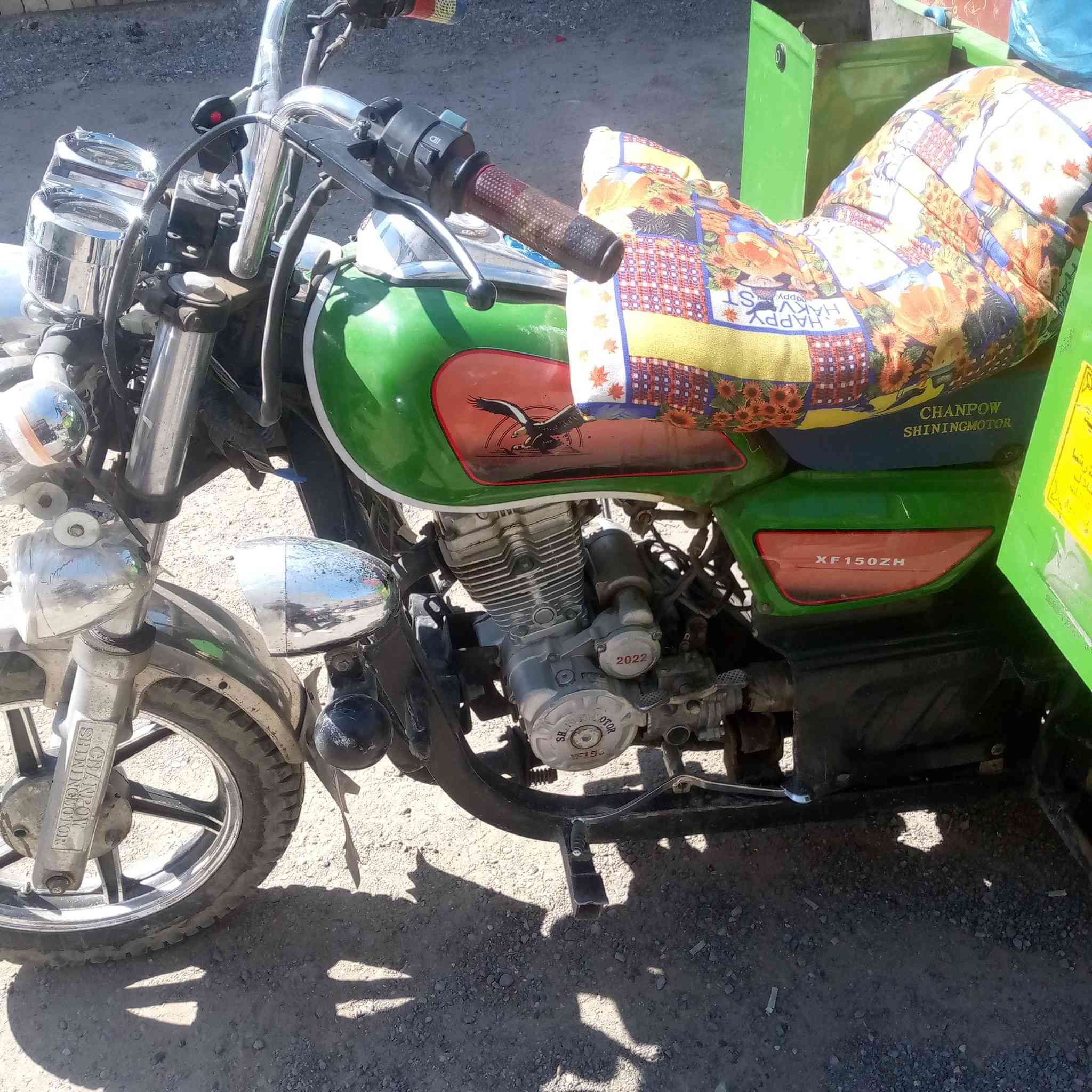 سلام عليكم ستوته مديل 22 وراق مدفوع كمركها كبل ترقم مكينه مجفته سعرها و مليون و 700 وبيها مجال ***********6
