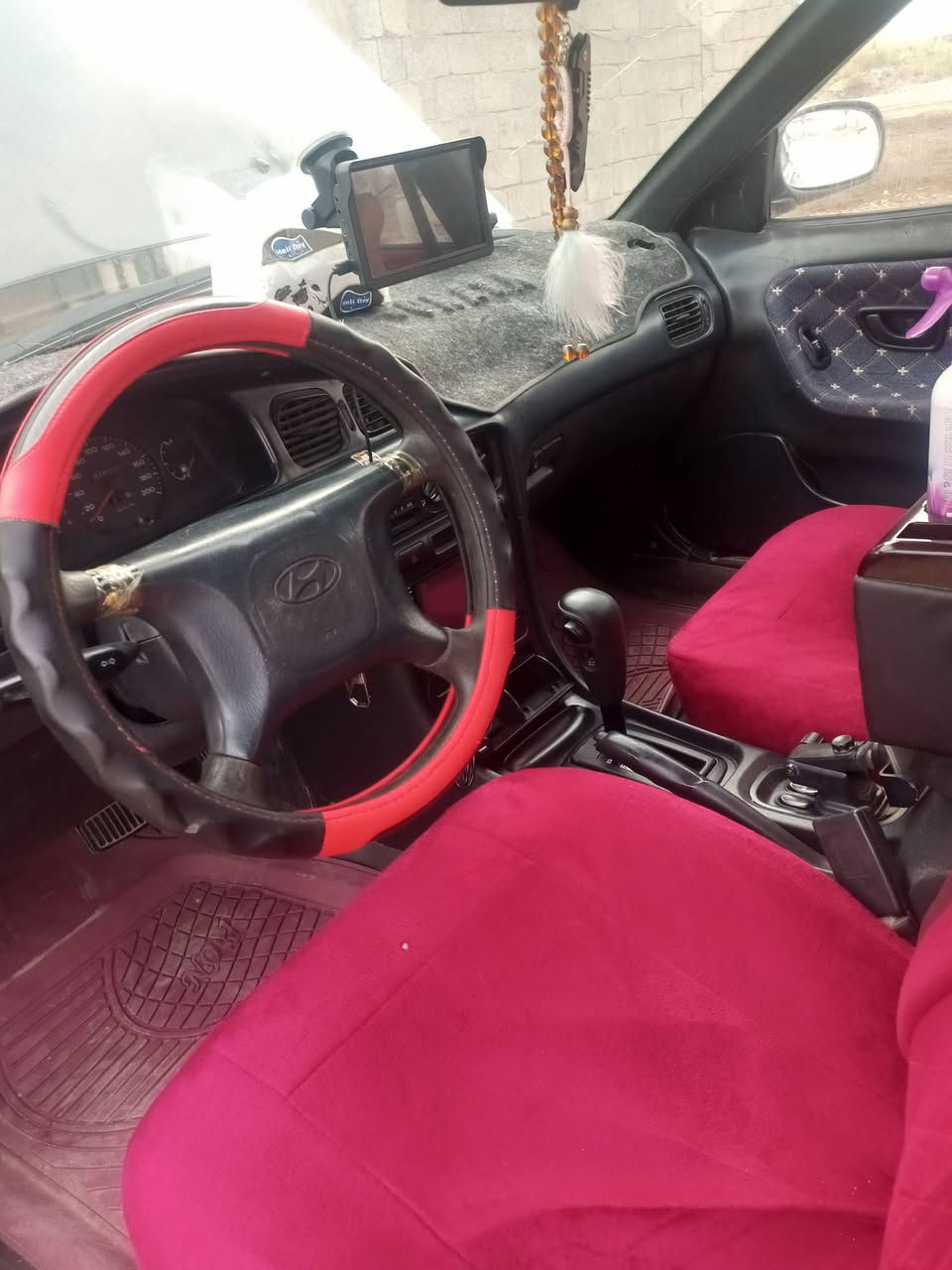 السلام عليكم  سوناتا تو 94 كيراوتماتيك  ومحرك شرط السياره جاهزه لايت زنون دوشمه شاشات 2كامره  ويل كب السياره جاهزه ع اخر حبايه بأسمي رقم انكليزي  بغداد.  سنويه 28ترايها كلش حلو.  السعر 47وبيها مجال بسيط مكان السياره ديالى. ناحية كنعان  متوفر واتساب***********
