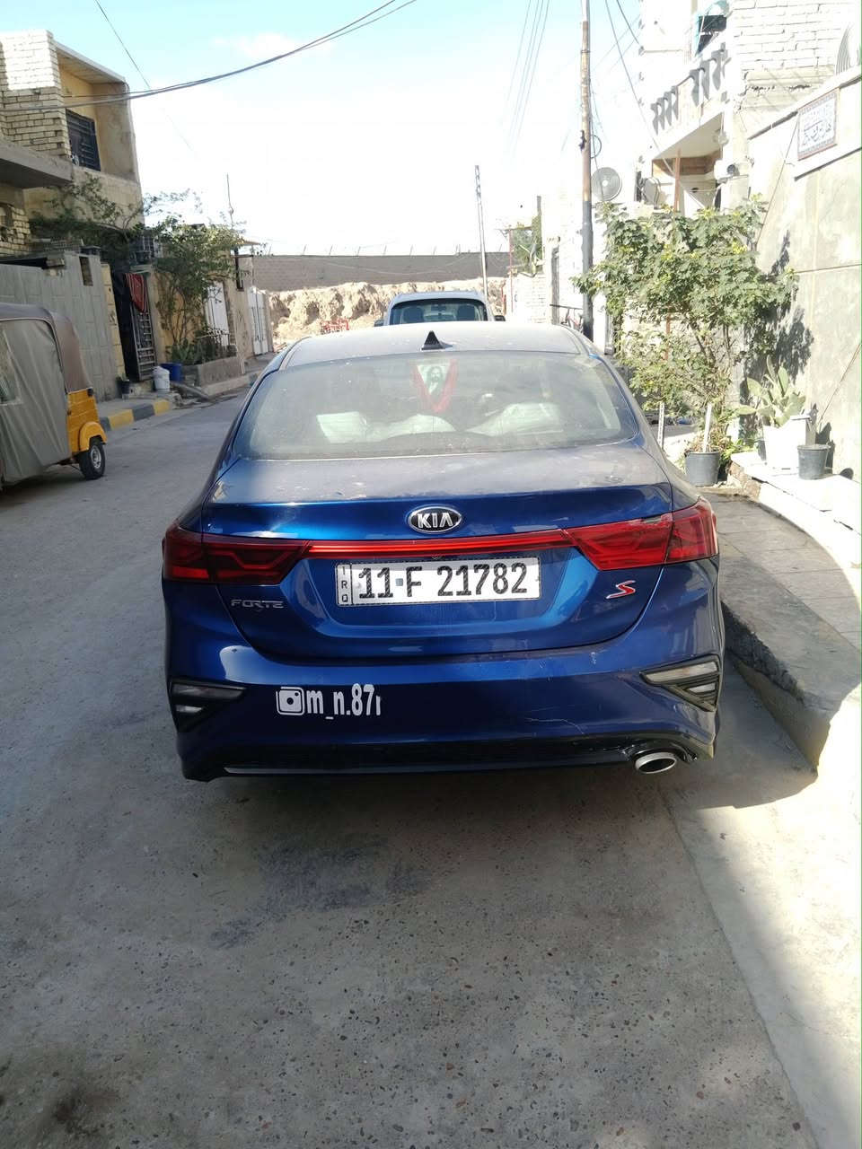 سلام عليكم فورتي موديل ١٩ حادث جاملغ وبنيد بدون تبديل مصلحات ماشيه ٨٦ مكاني بغداد الزعفرانيه سعر ١٣٠ وبيه مجال ***********
